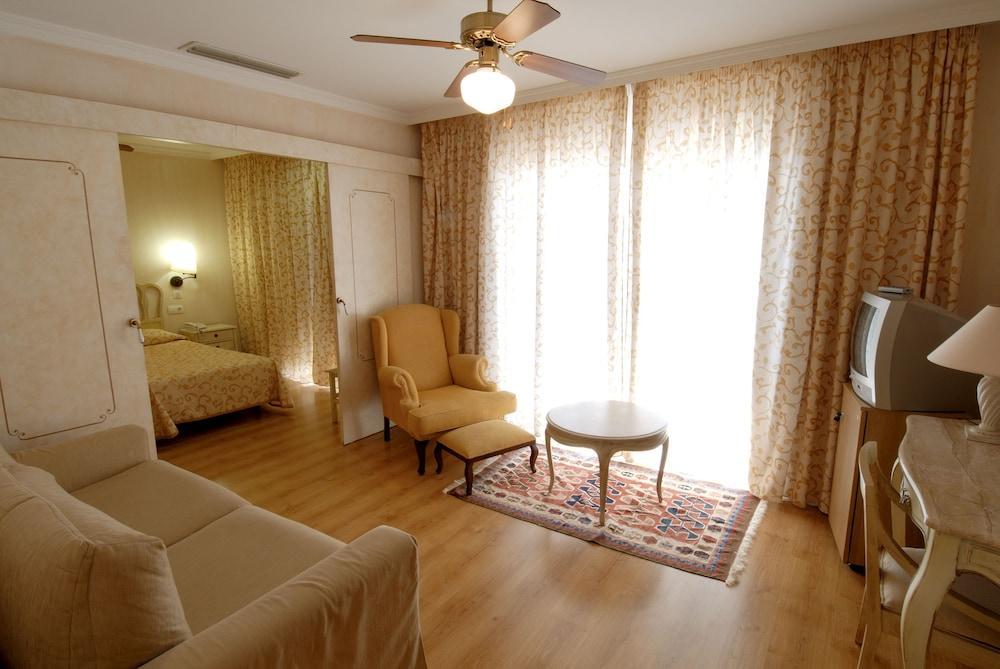 Palasiet Wellness Clinic&Thalasso 4 Sup Беникасим Экстерьер фото